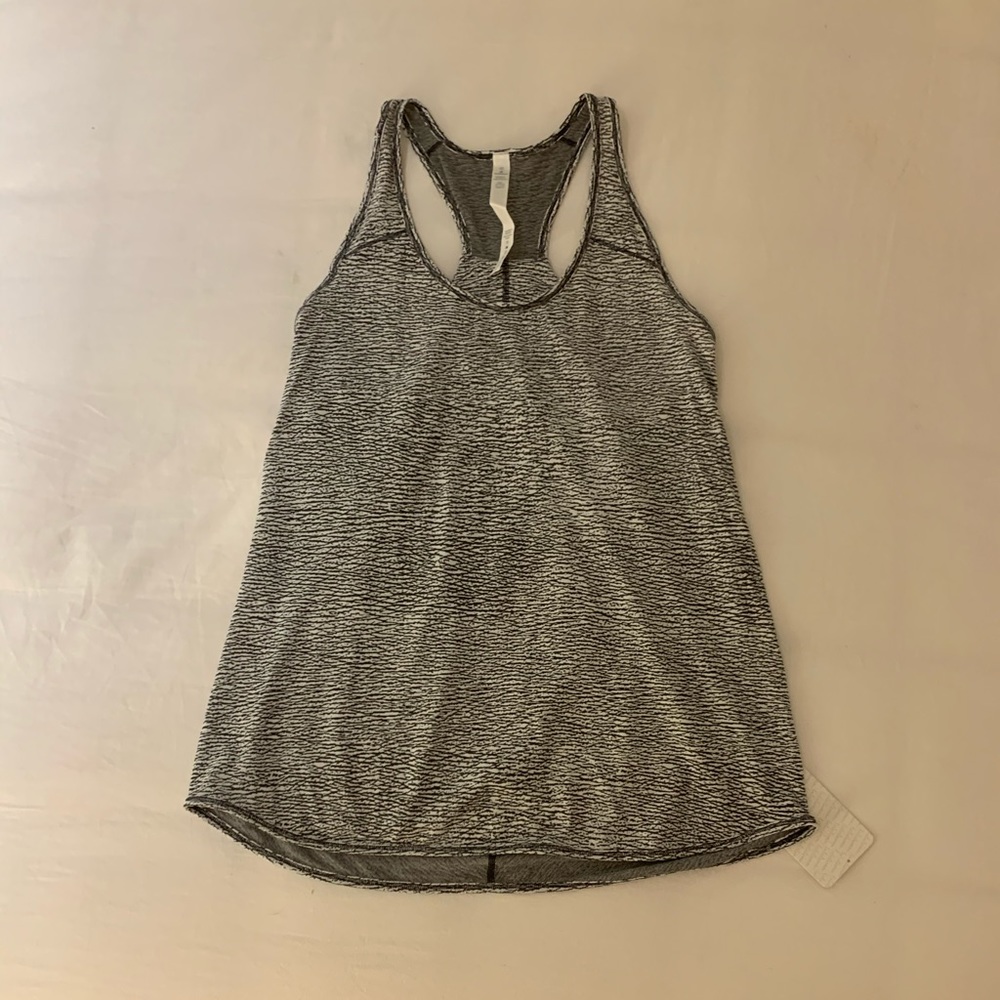 COPY - lululemon essential tank top